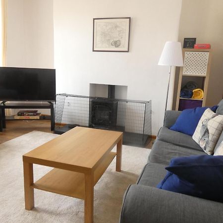 Central 2-Bed Flat In Edimburgo Exterior foto