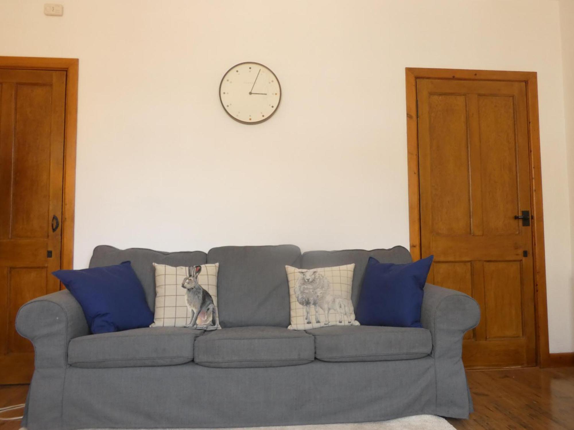 Central 2-Bed Flat In Edimburgo Exterior foto